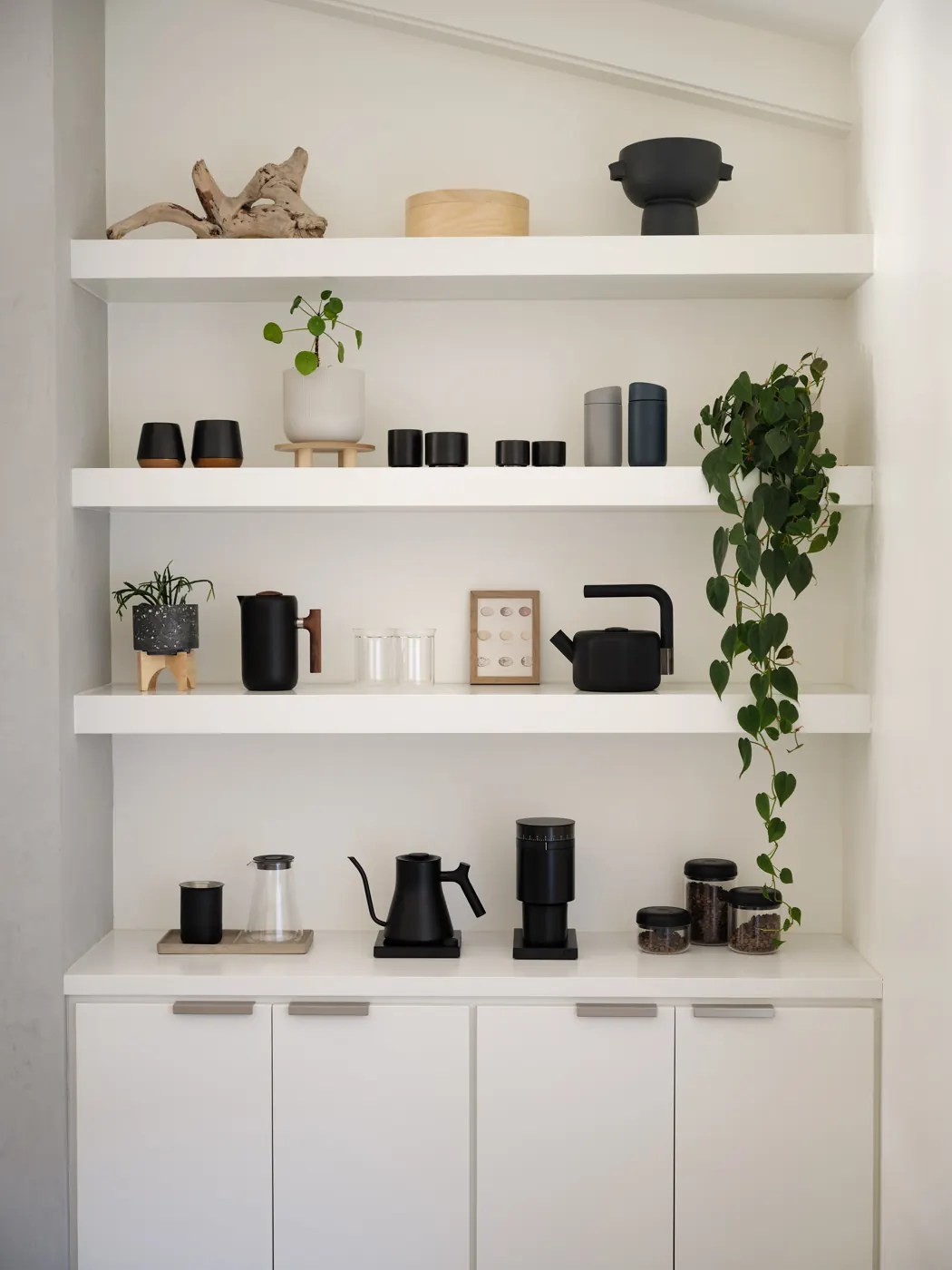 Fellow Opus grinder on a kitchen shelf